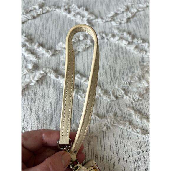 Vera Bradley Plum Crazy Wristlet Wallet Case Small Purse Zip Coin Pouch - Picture 9 of 13